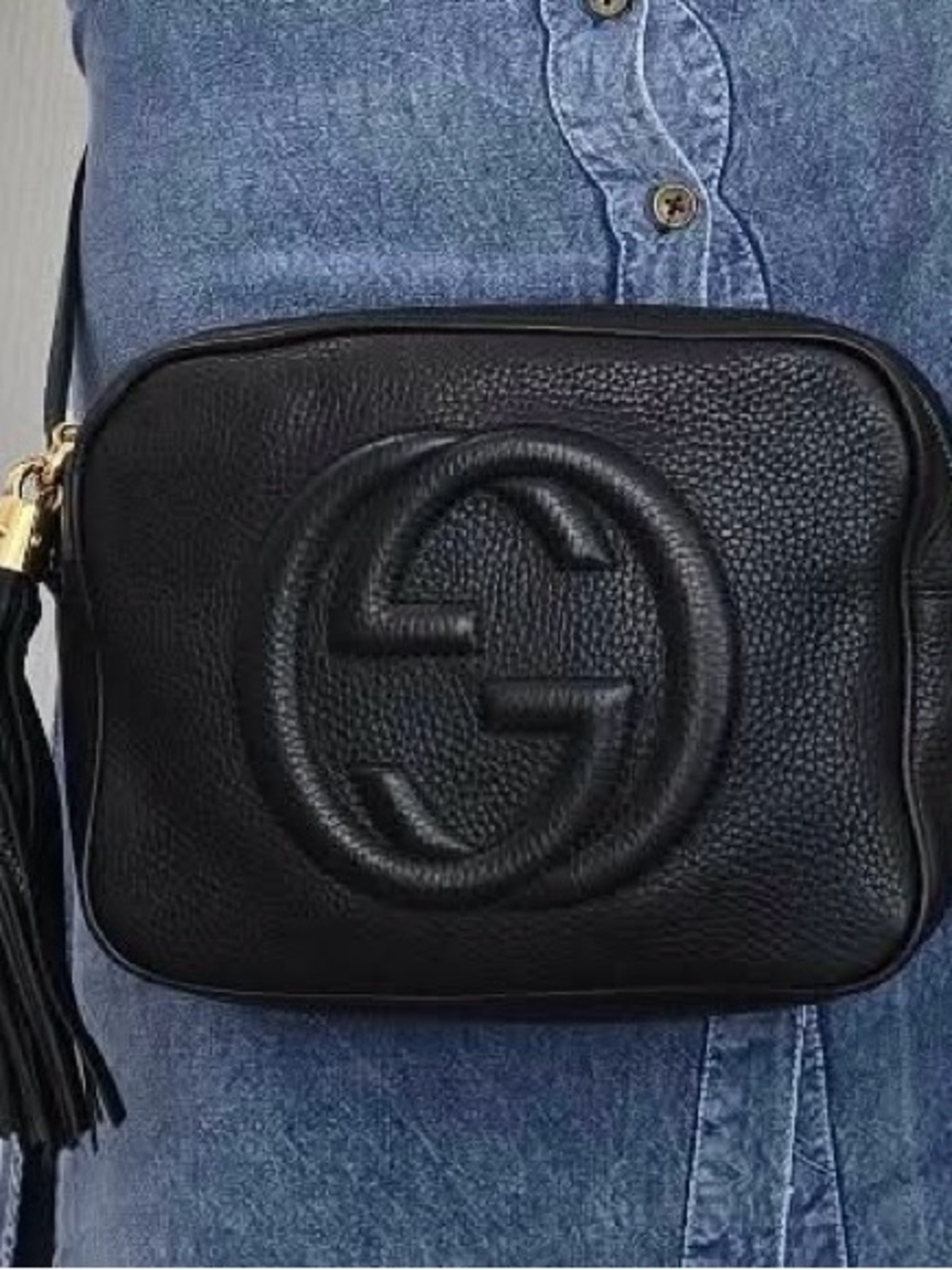 Gucci Black Pebbled Leather Crossbody Bag with Interlocking G - Picture 3 of 16